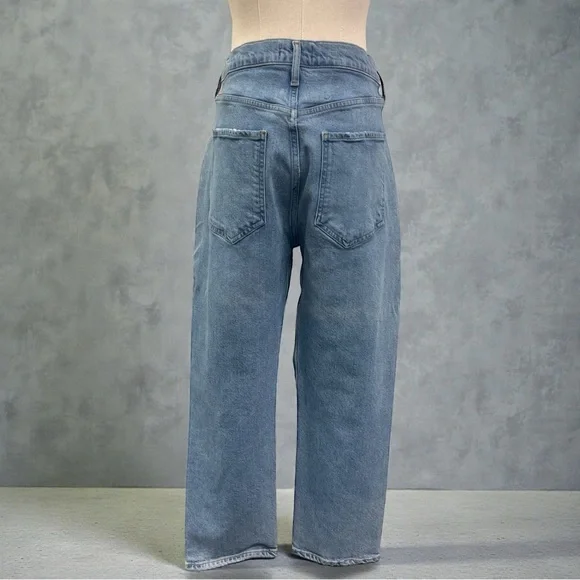 **LIKE NEW** Agolde Light Blue Straight Leg Jeans - Picture 4 of 10